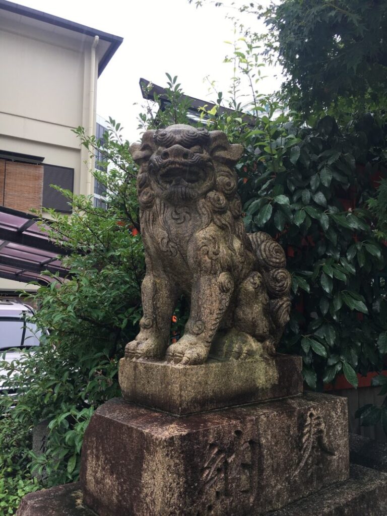 三宮神社の狛犬