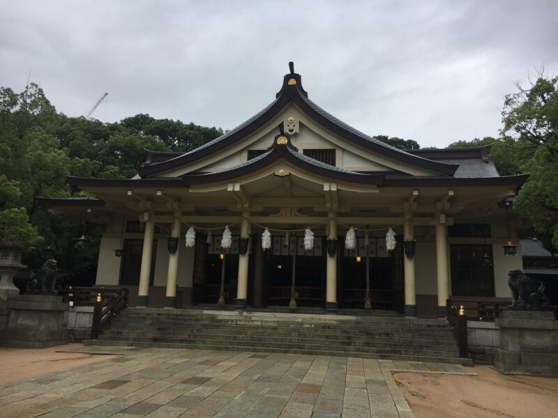 湊川神社の社殿
