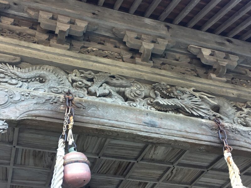 浦嶋神社の拝殿の彫刻