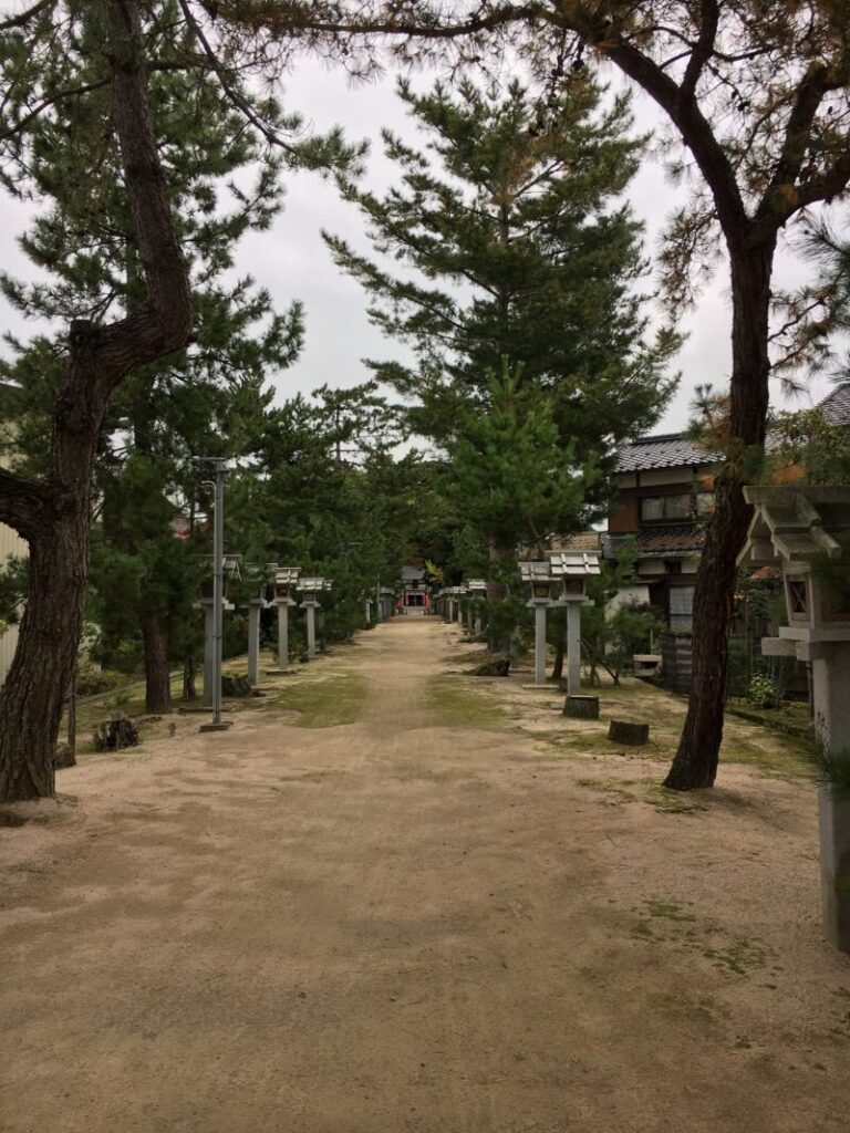 大宮売神社の参道