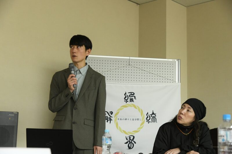 あーく煌々の天照大神講座の様子