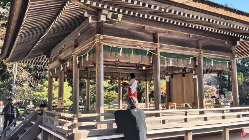 筒井絵里奈さんの奉納朗読